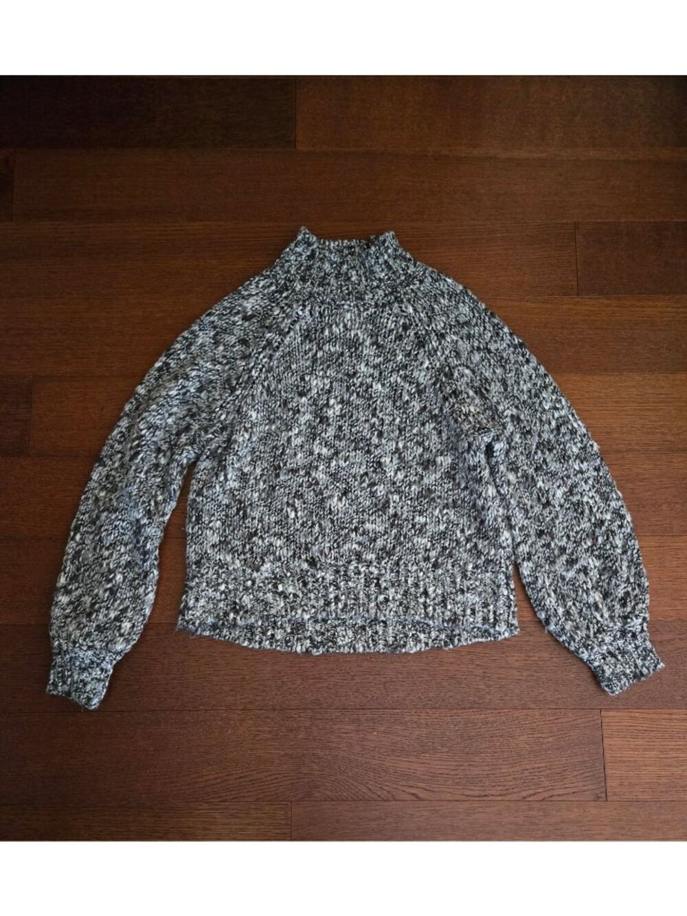 Abercrombie & Fitch Gray/Black & White Marled Chunky Knit Sweater Women's Medium